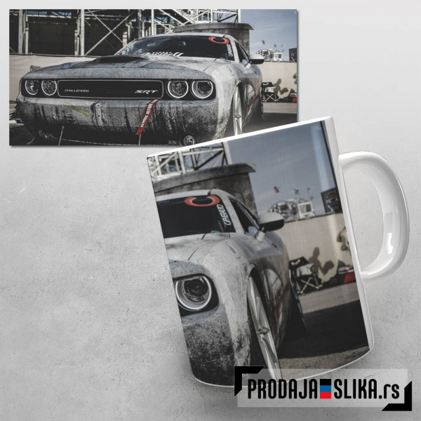 Dodge Challenger SRT